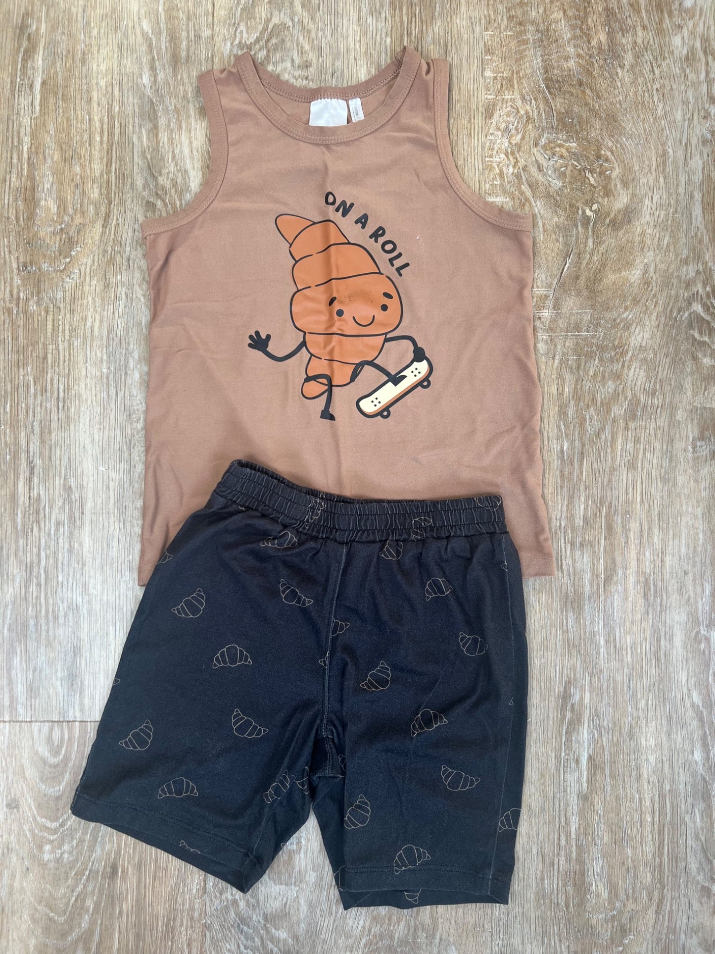On a Roll - tank tops and short set - 4T, Kids 4/4T