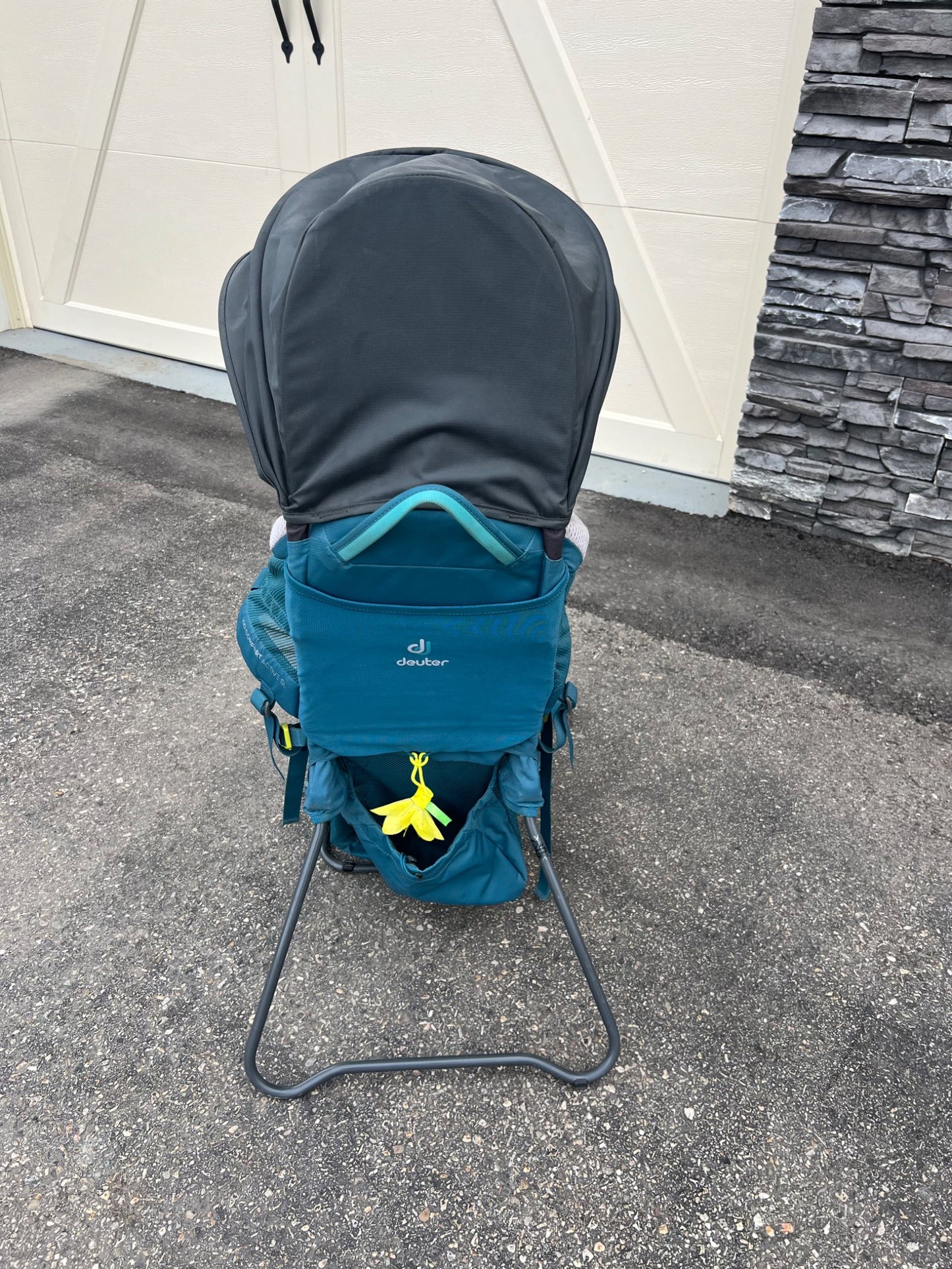 Deuter Kid Comfort SL Active Kid Carrier with sun roof