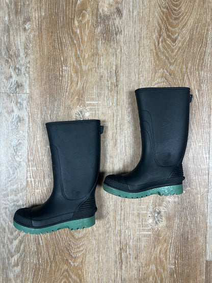 Black Rubber Boots / Rain Boots size 11, Shoes 11 (Toddler:2-4yr)