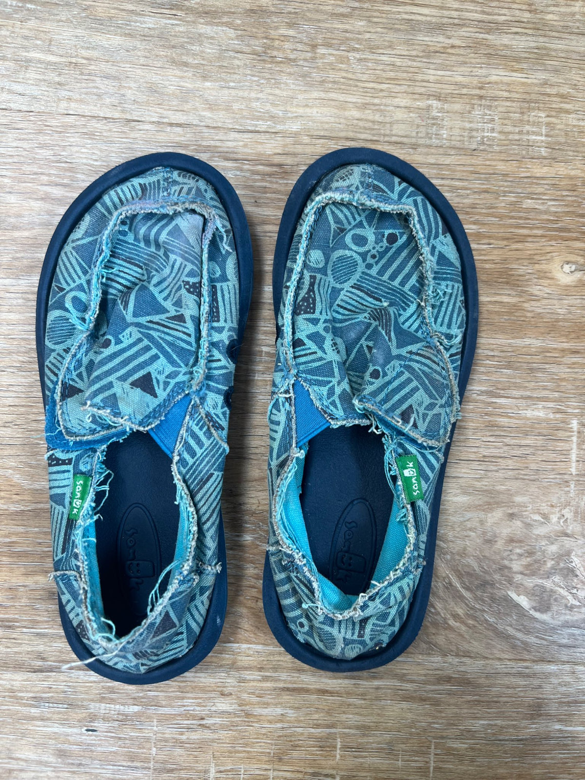 Sanuk Slip ons, Shoes 12 (Toddler:2-4yr)