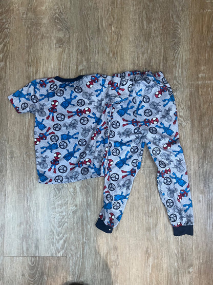 Spiderman pajamas  size 5T, Kids 5/5T