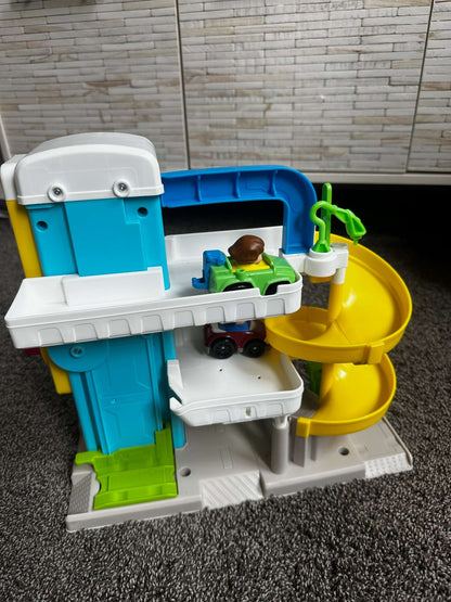 Fisher-Price Little People Helpful Neighbors Garage Toddler Toy