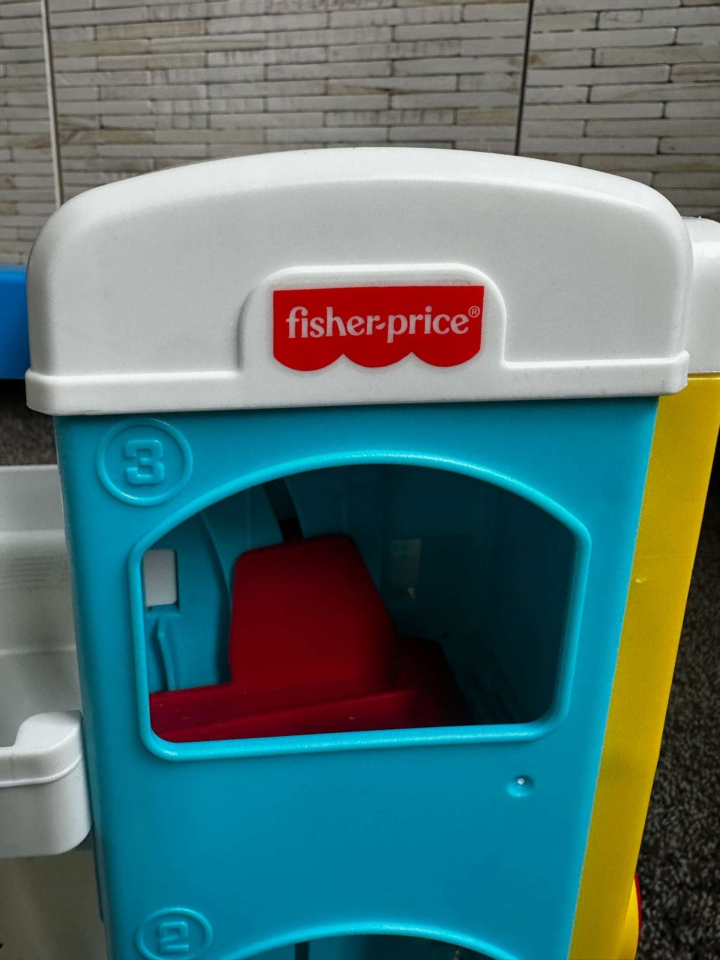 Fisher-Price Little People Helpful Neighbors Garage Toddler Toy
