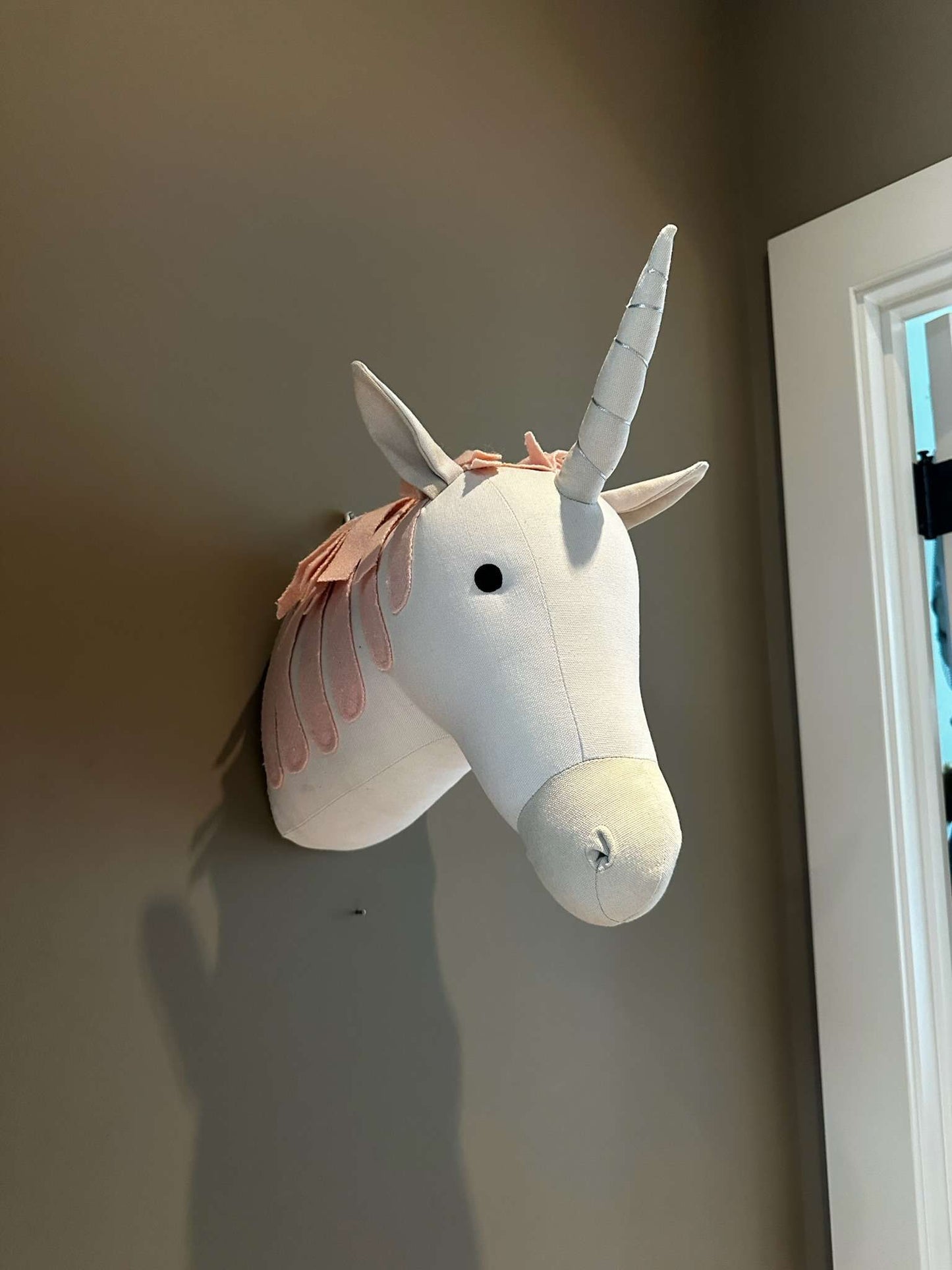 Pottery Barn Unicorn Wall Unicorn Head Decor - Fantastic Condition!