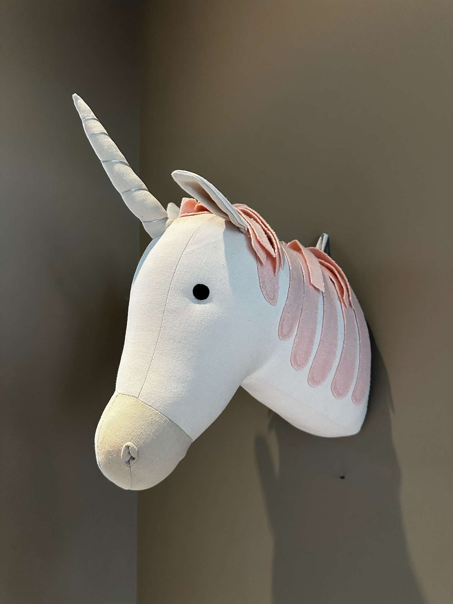 Pottery Barn Unicorn Wall Unicorn Head Decor - Fantastic Condition!