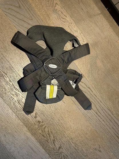 Newborn BabyBjorn Baby Carrier Mini (3D Jersey, dark grey)