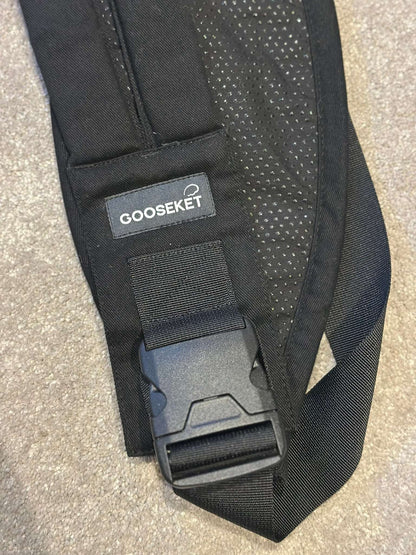 Gooseket Toddler Sling Carrier – Black