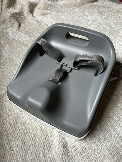Upseat Boost Ergonomic Toddler Booster Seat – Grey