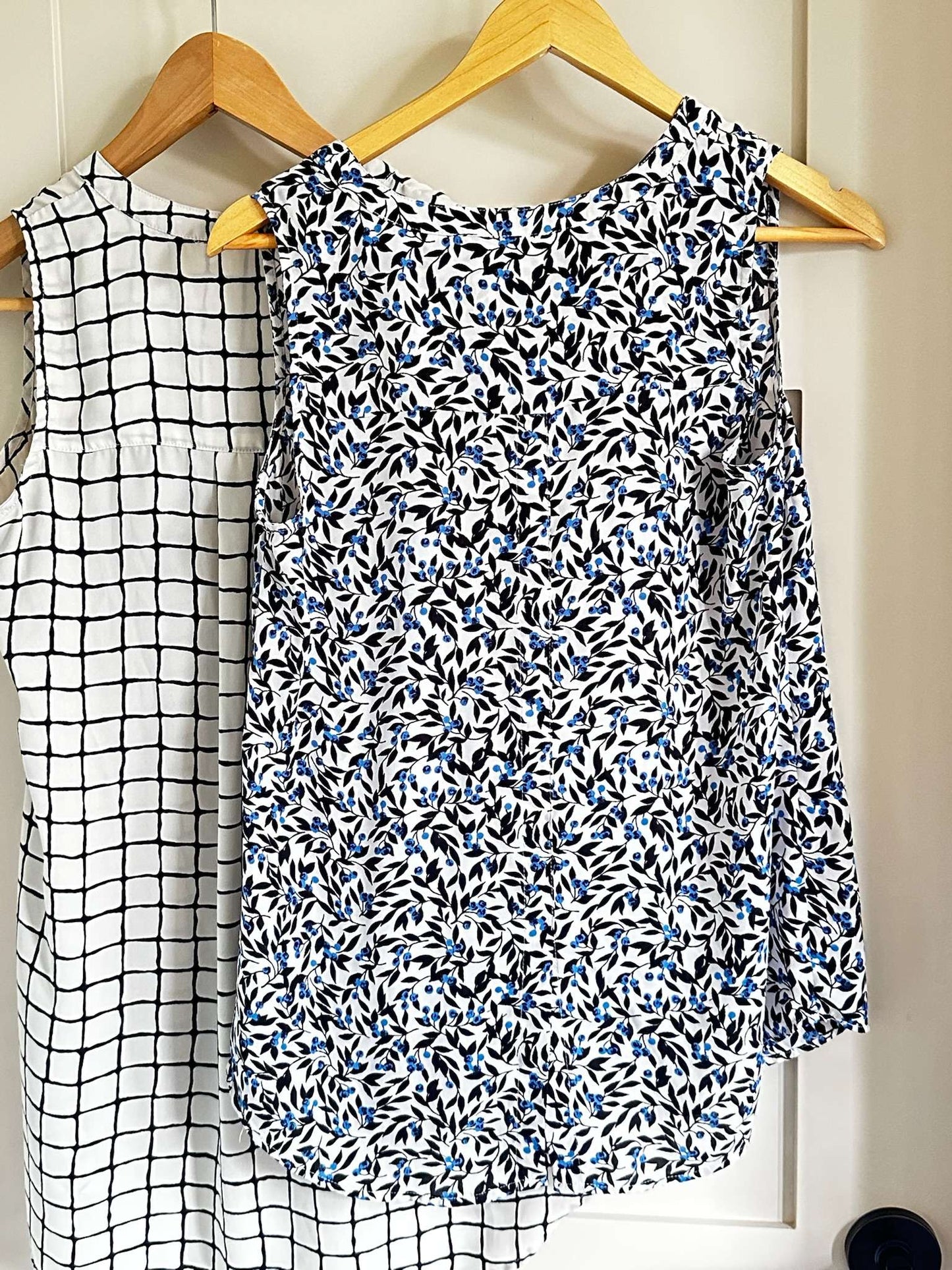 Two Premium High Quality Small Drapey Maternity Tanks - Pea in a Pod and Motherhood Maternity, Maternity S (4-6)