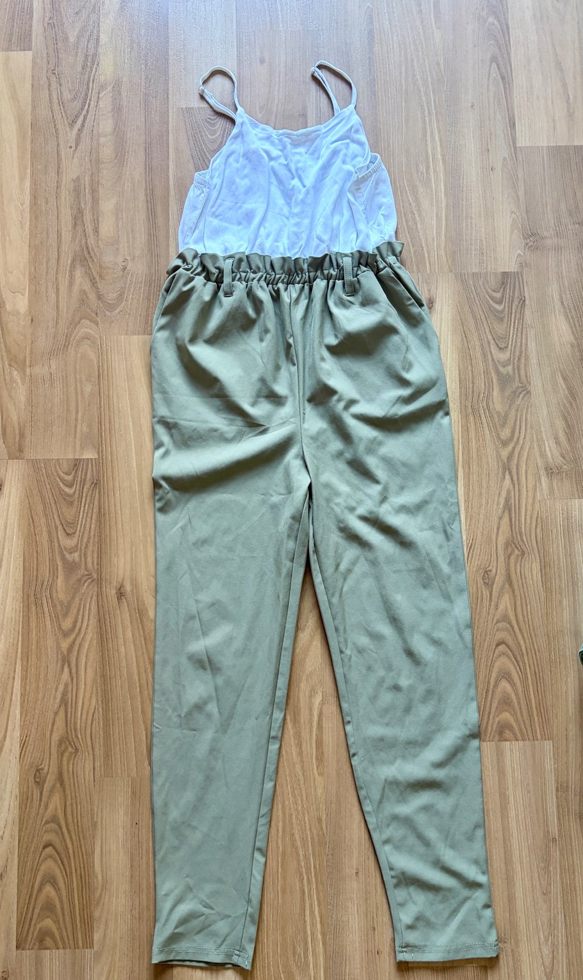 Size M - long pant leg romper , Kids 10
