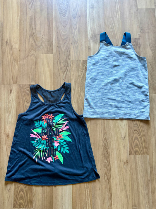 2 x athletic tops size, Kids 8