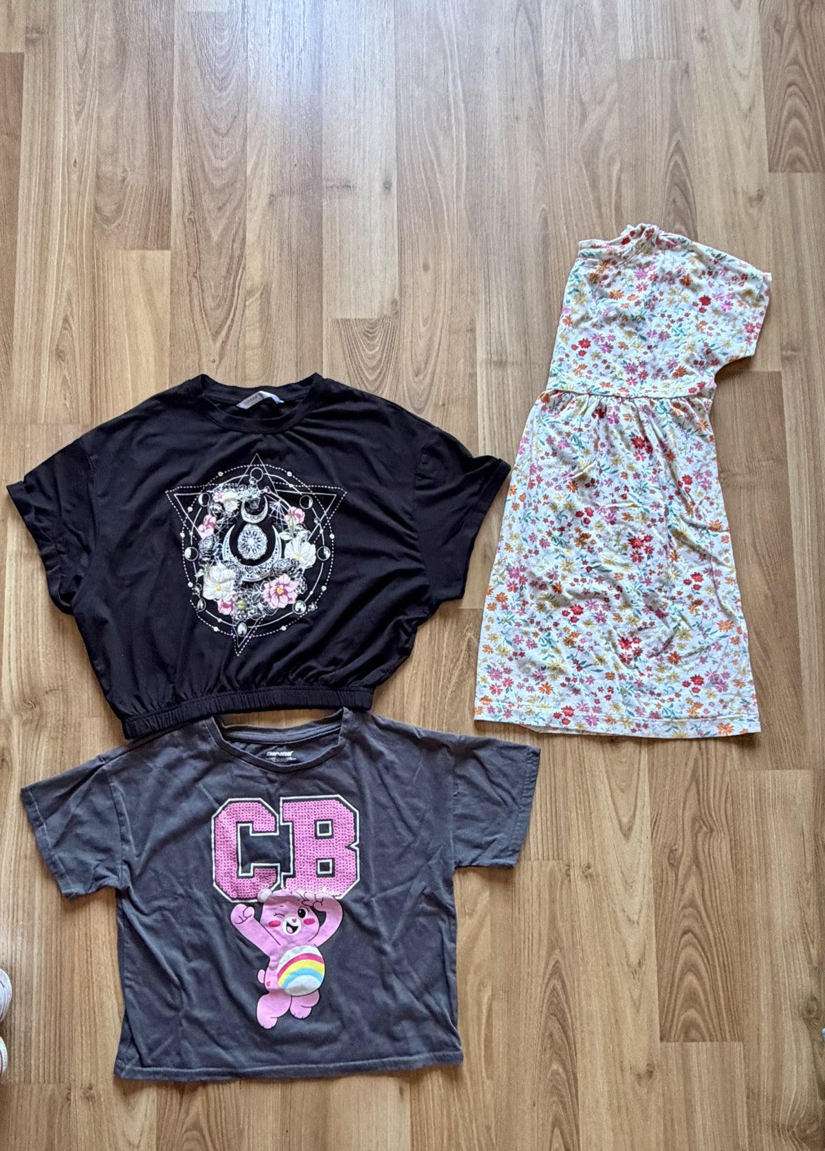 Girls tops x 3, Kids 10