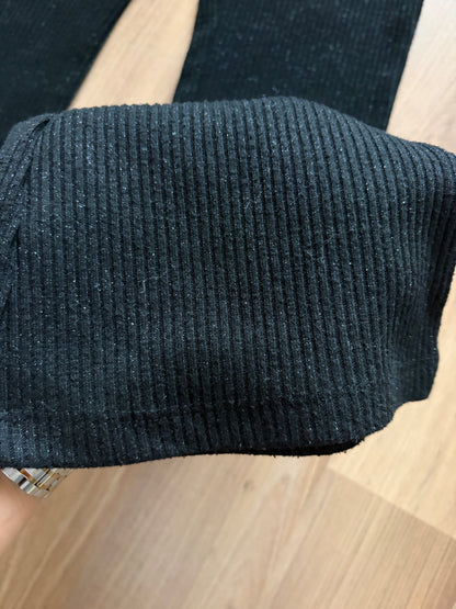 Black pants with gold sparkles size 7/8, Kids 7
