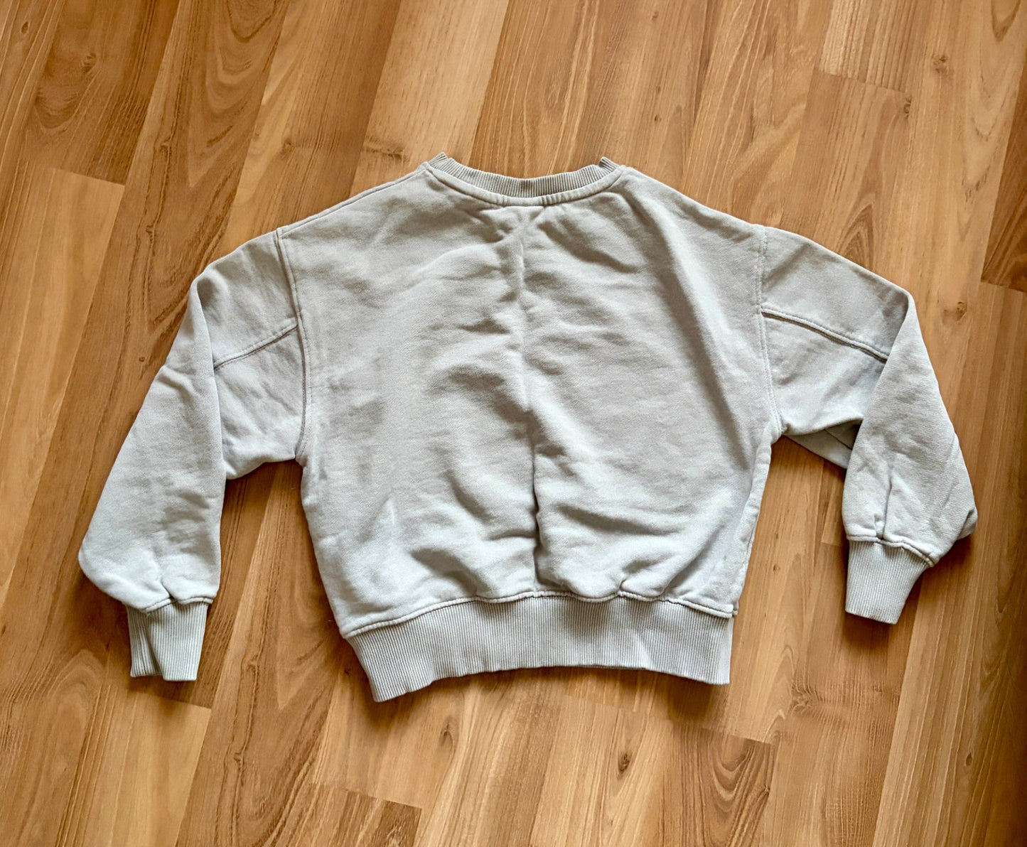 Vintage style sweatshirt size 8-9, Kids 8