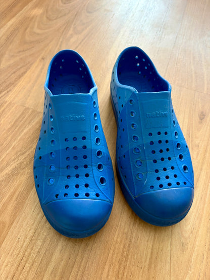 Native x Crayola shoes C13, Shoes 13 (Kids:4-8yr)