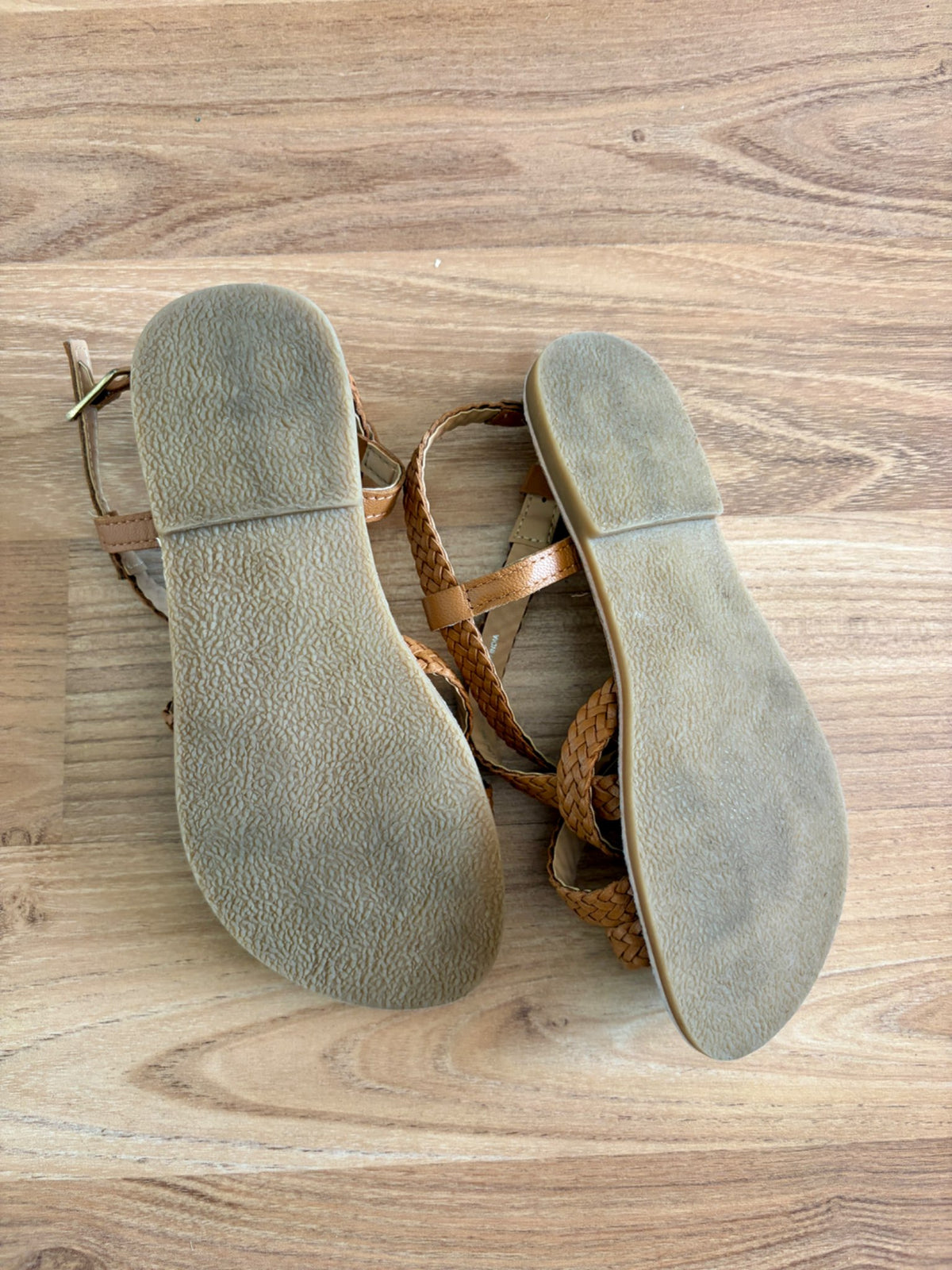 Leather girls strappy sandals size 13, Shoes 13 (Kids:4-8yr)