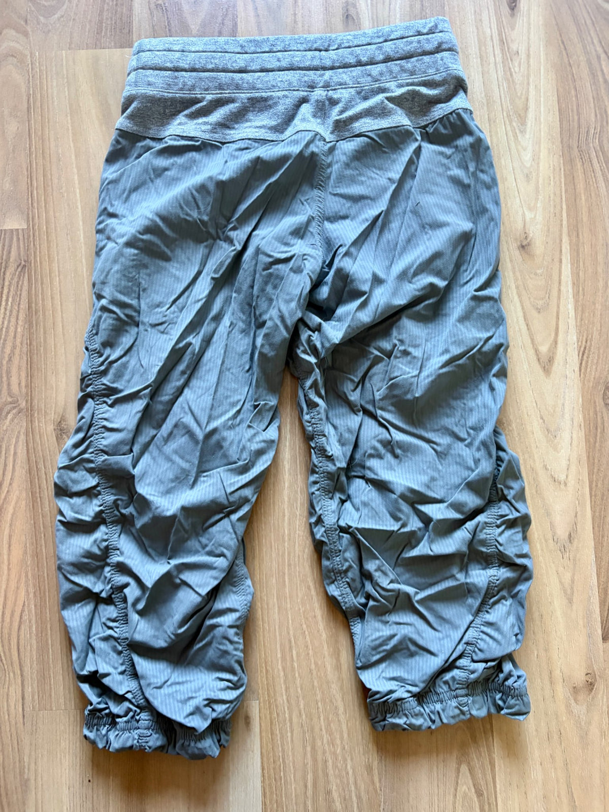 Ivivva cropped pants, Kids 10