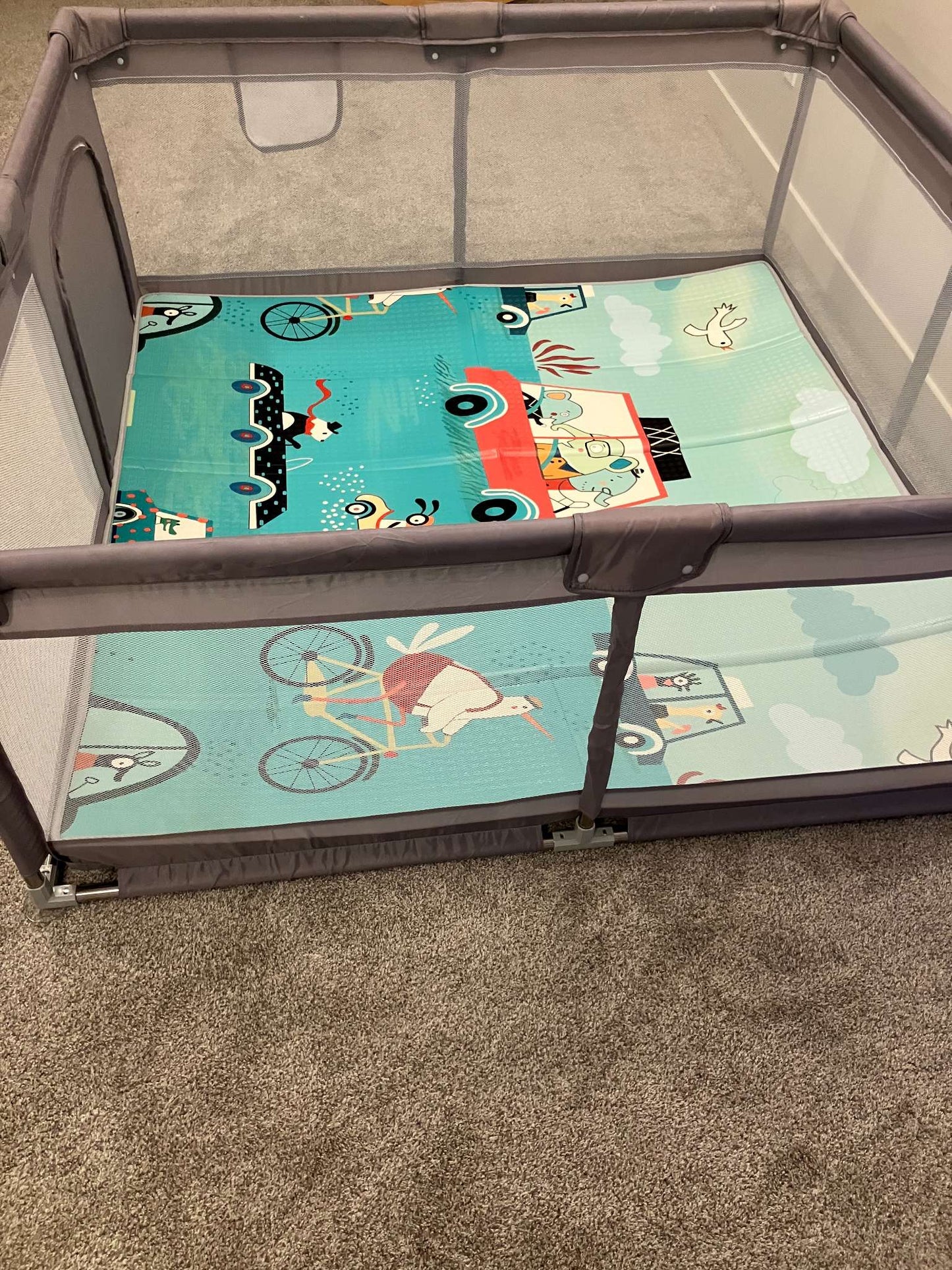 Play Yard