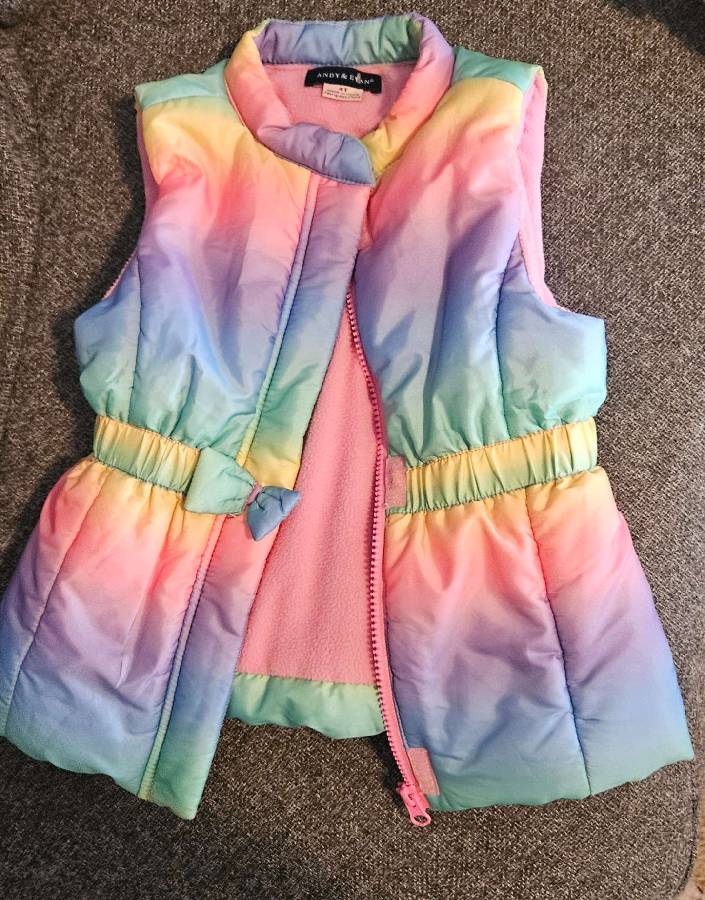 Girls Rainbow Vest 4T, Kids 4/4T