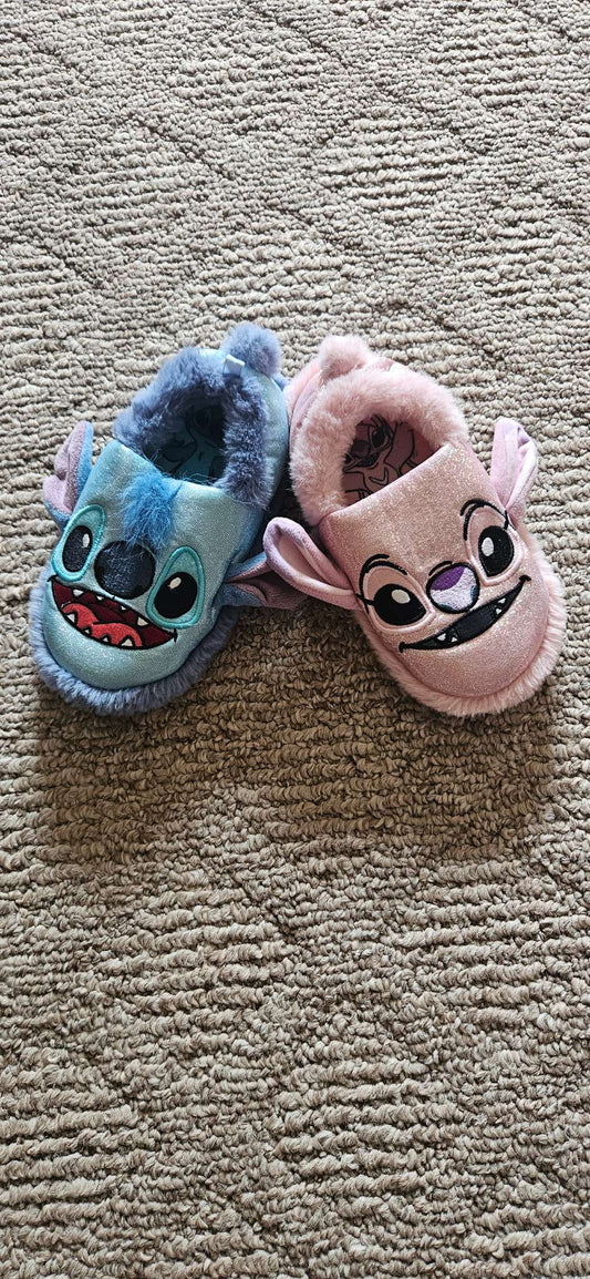 Lilo and Stitch kids size 11/12 Slippers, Shoes 11 (Toddler:2-4yr)