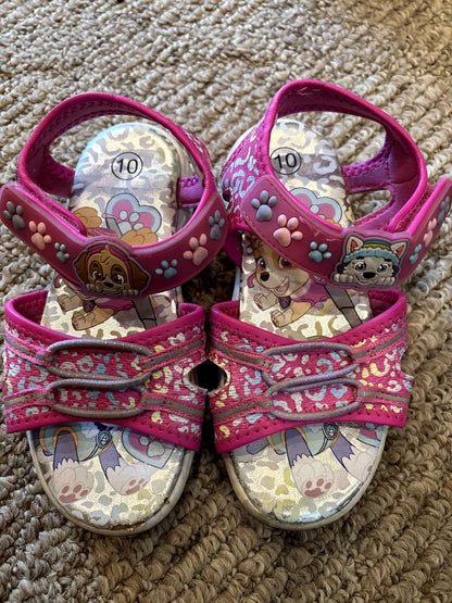 Paw patrol sandal size 10, Shoes 10 (Toddler:2-4yr)