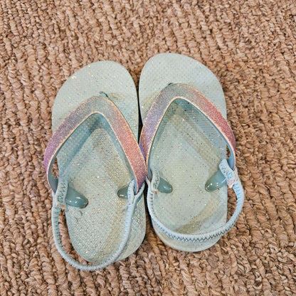 Girls flip flops size 9, Shoes 9 (Toddler:2-4yr)