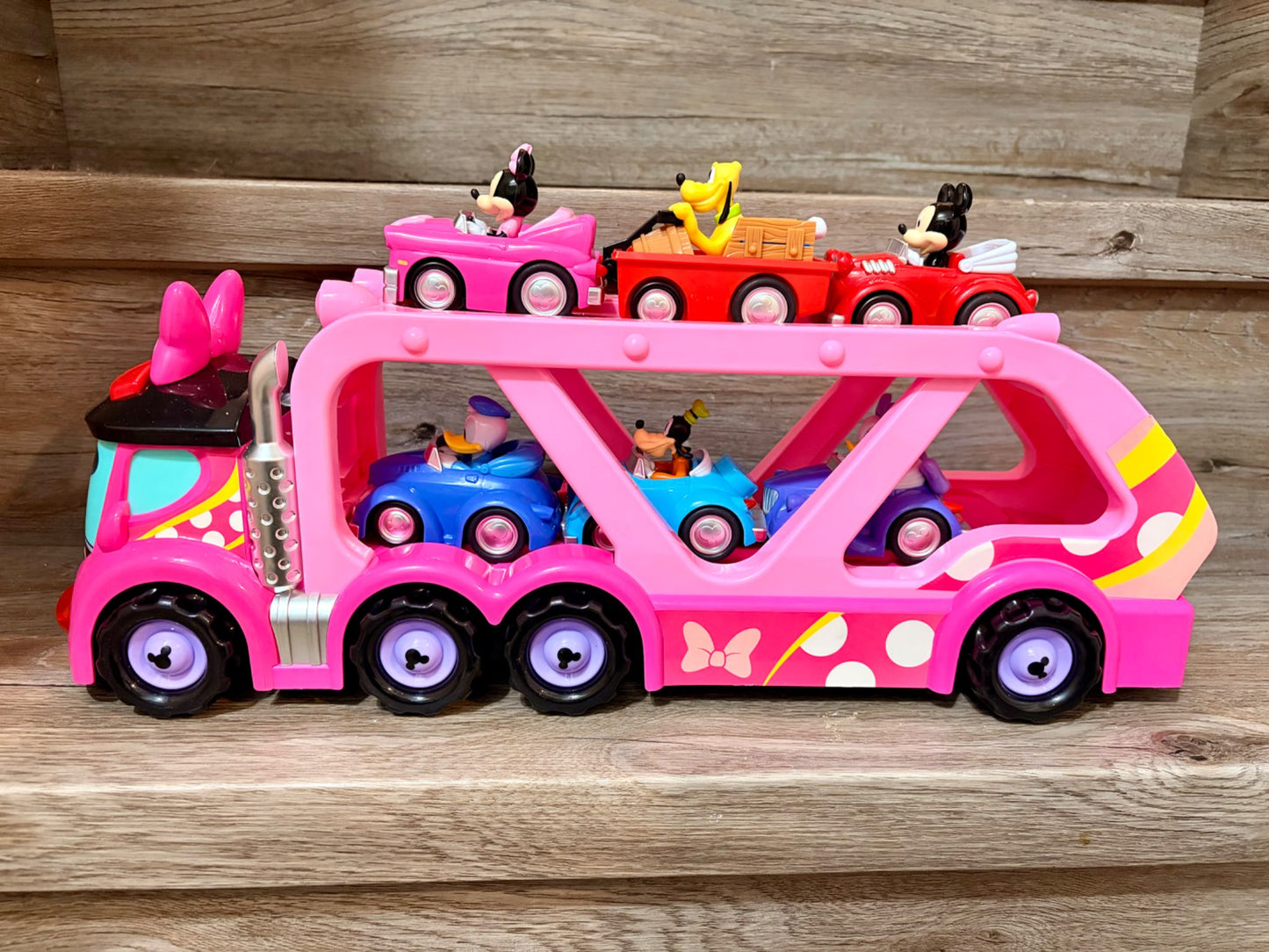 Minnie Mouse Truck with Little Cars