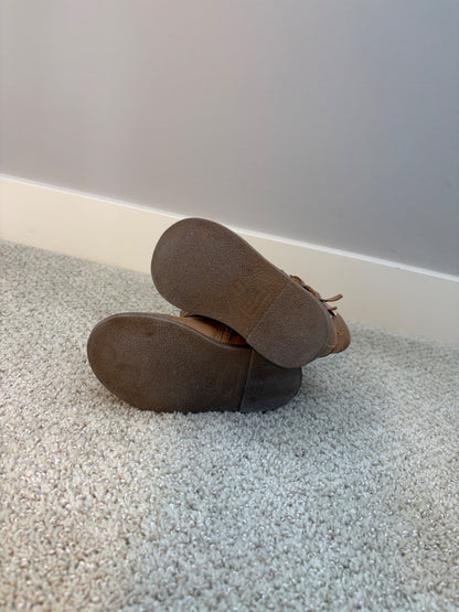 Cute little dress boots size 7, Shoes 7 (Walkers:12-24 mth)