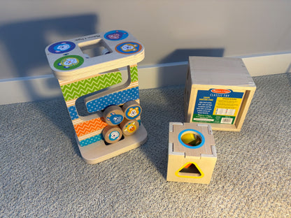 Baby toy bundle: shape sorter and maze