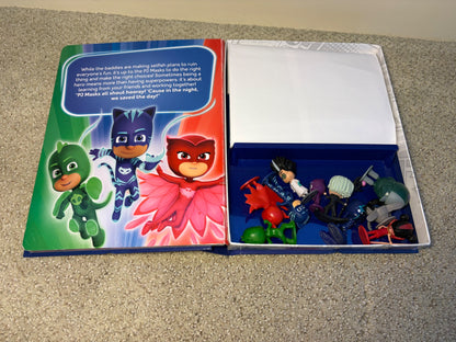 PJ mask busy book with figures