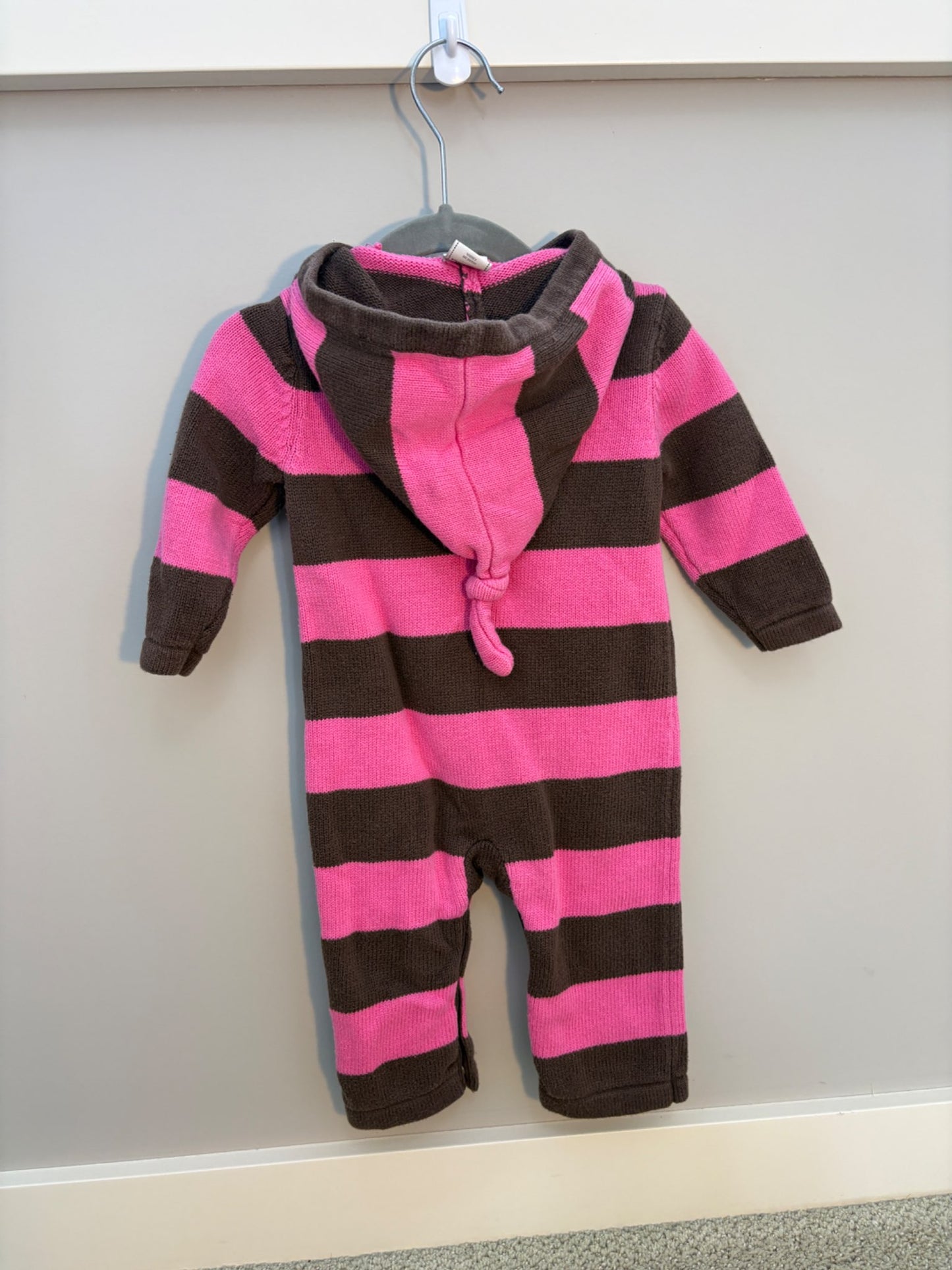 Pink and brown striped romper 6-12 months , Kids 12 Month (9-12M)
