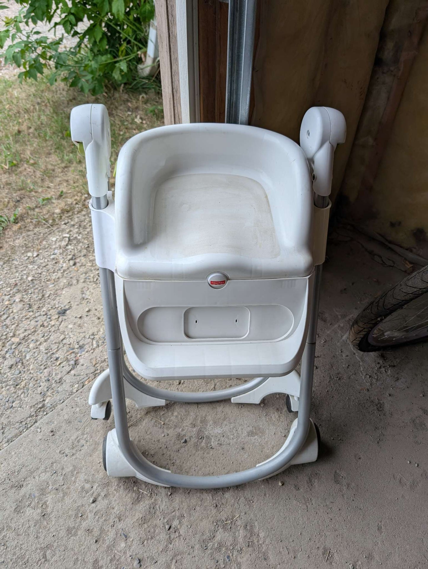 Fisher Price highchair with removable legs