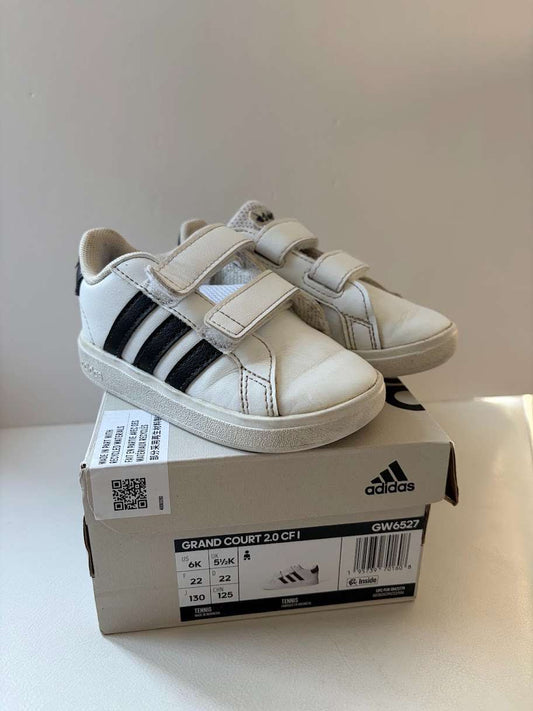 Toddler Adidas Shoes 6K, Shoes 6 (Walkers:12-24 mth)