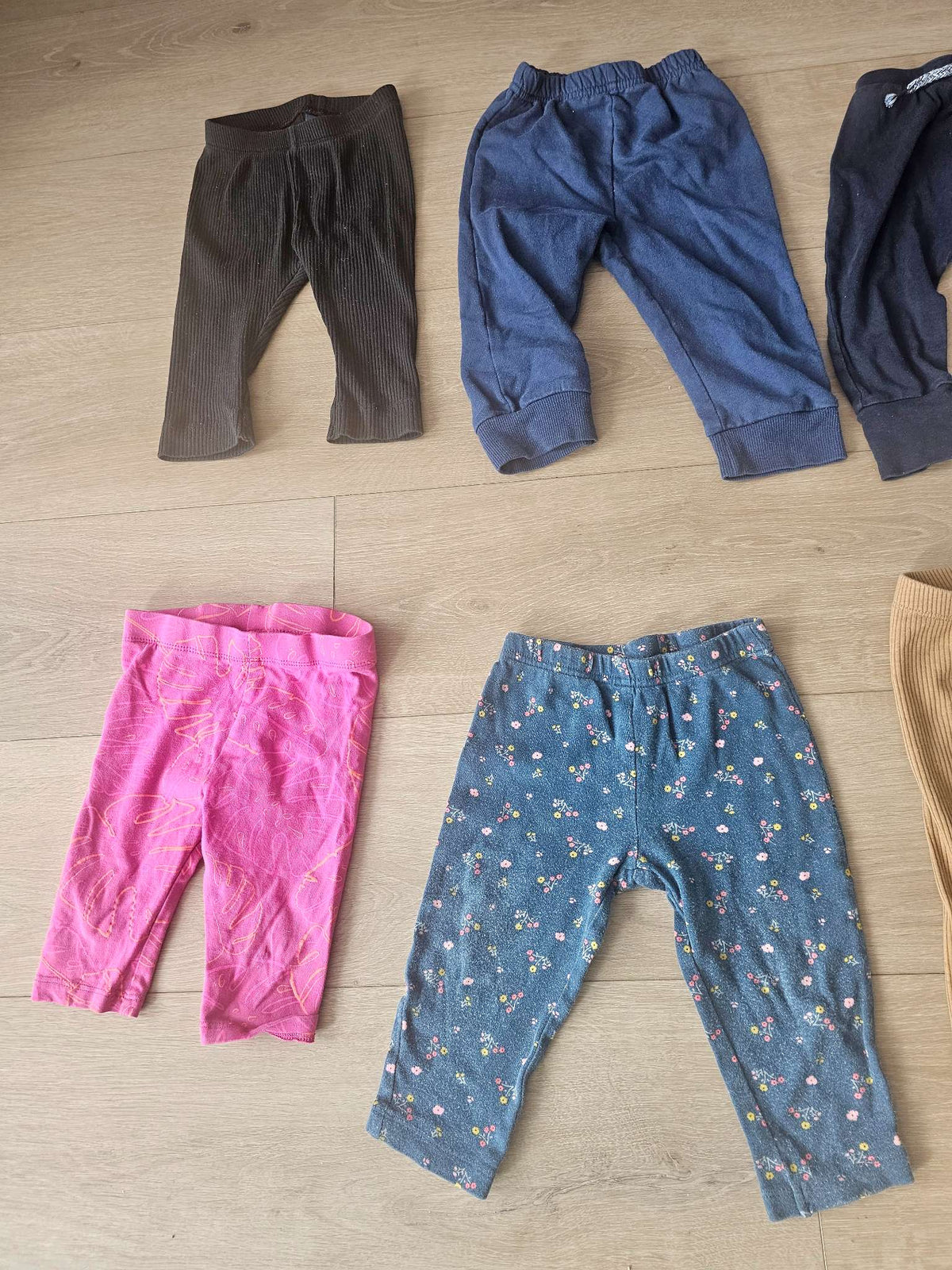 Baby pants 6 to 12 months bundle, Kids 12 Month (9-12M)