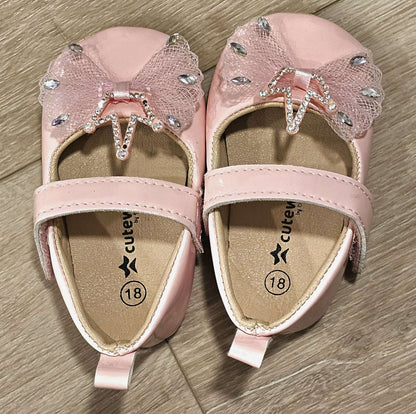 Baby Girl Shoes with Bow, Shoes .5 (Baby: 0-12 mth)
