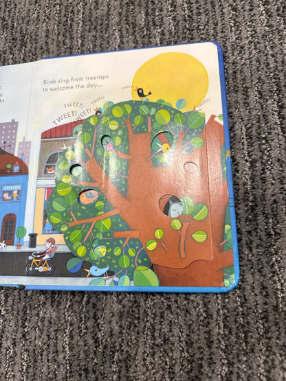 Usborne peep inside Night Time