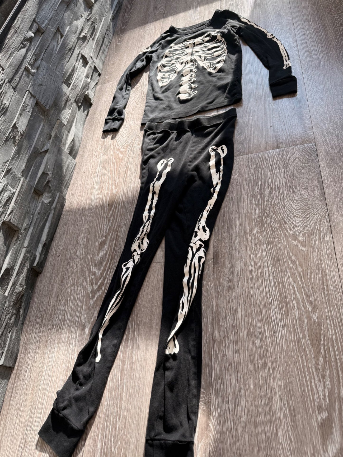 Boys Skeleton Pajama Set, Kids 10