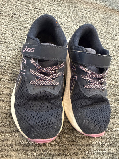 ASICS Girls Running Shoes- Very Good Used Condition, Shoes 13 (Kids:4-8yr)