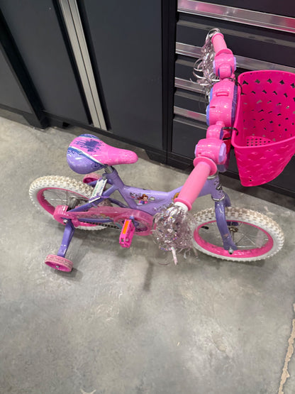 Girls bike from Canadian tire