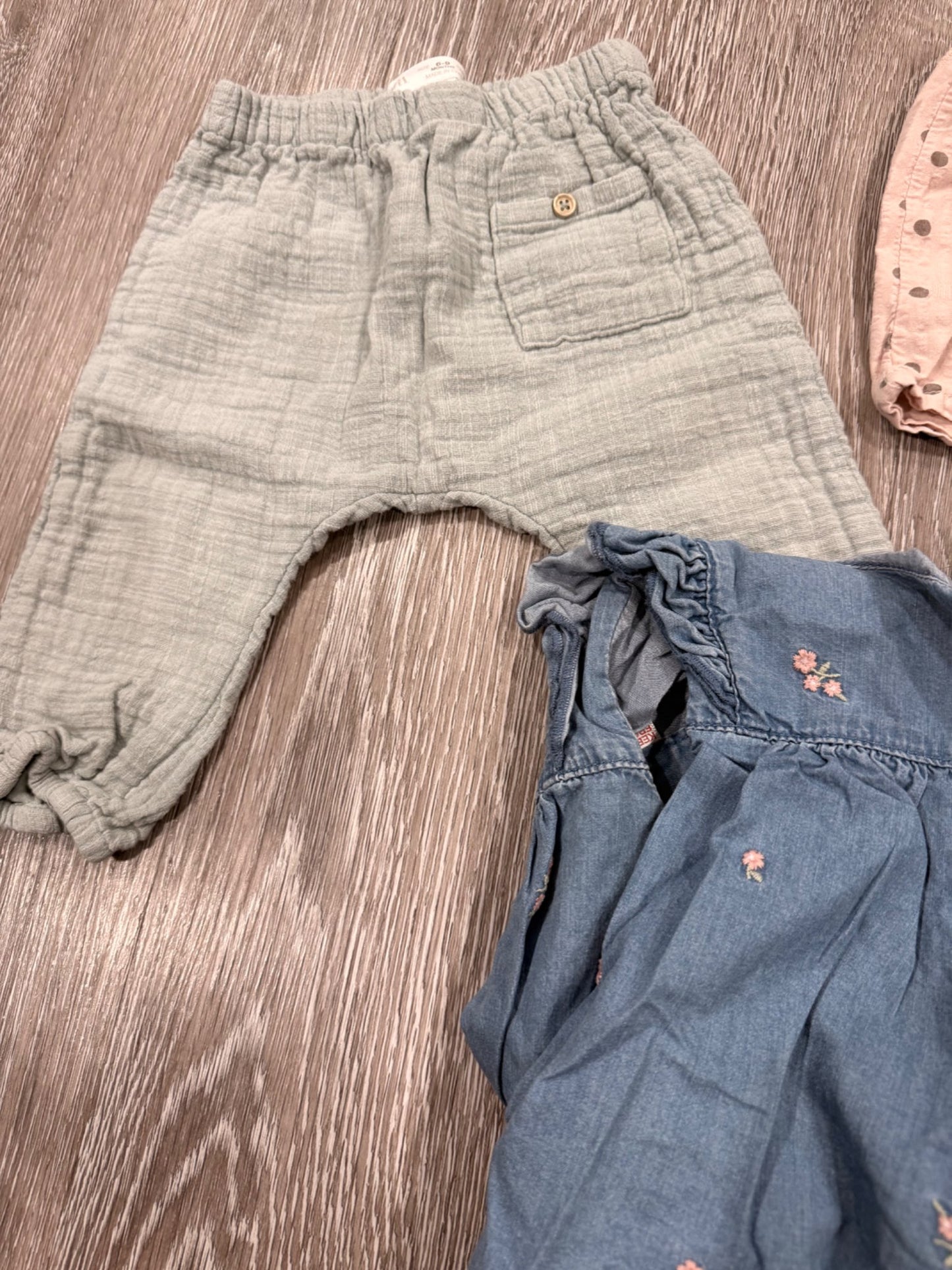 Zara 6-9 month girls bundle with pants and dress with bloomers sets, Kids 9 Month (6-9M)
