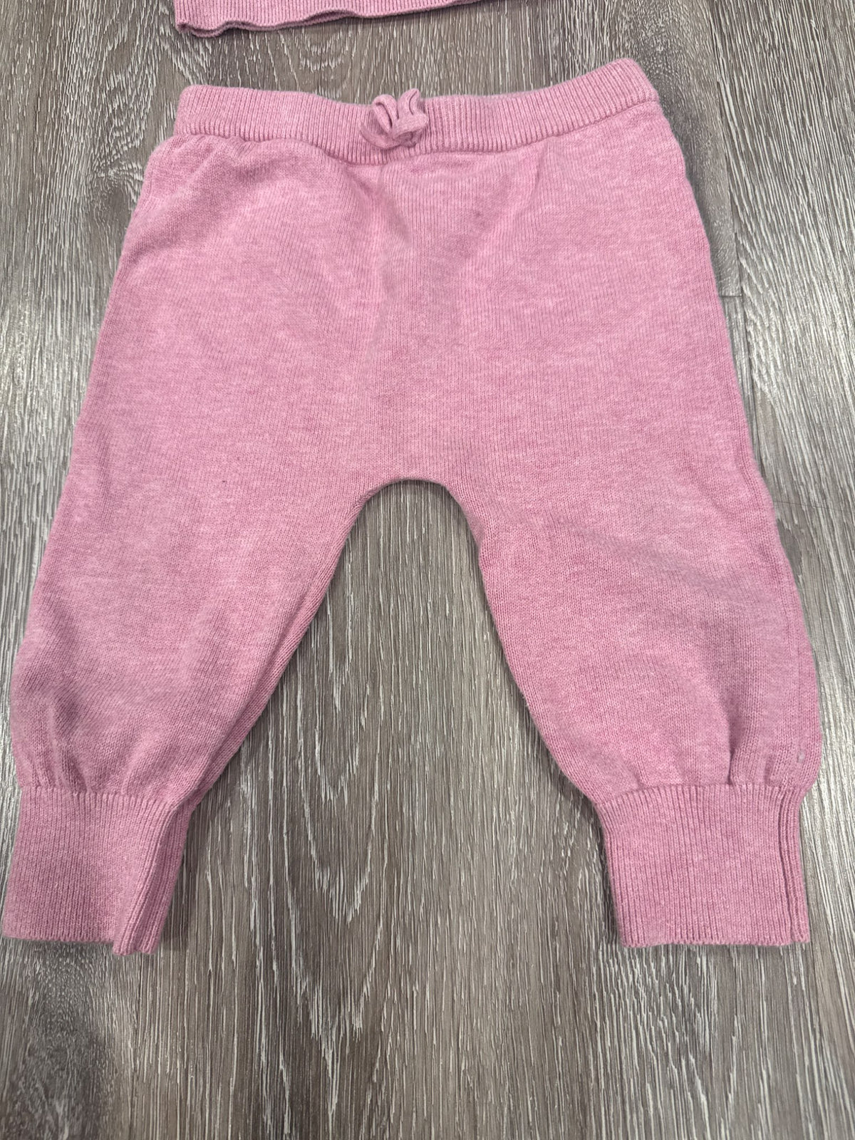 Hatley baby adorable pink deer knit jogging suit with sweater, Kids 12 Month (9-12M)