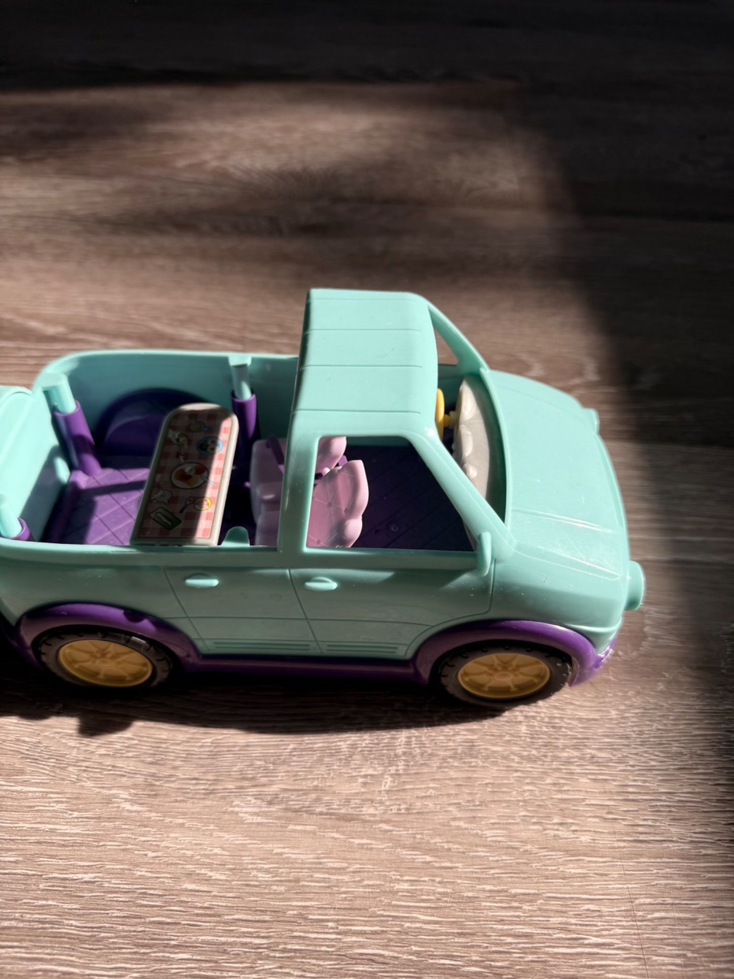 Polly Pocket Vehicle