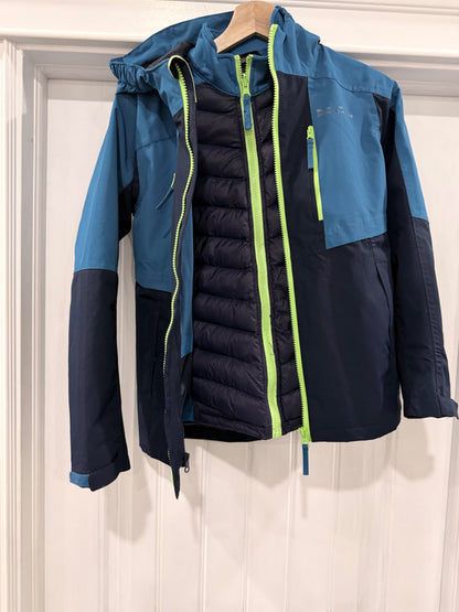 Mountain Wearhouse Winter Jacket with interior layer jacket, Kids 10