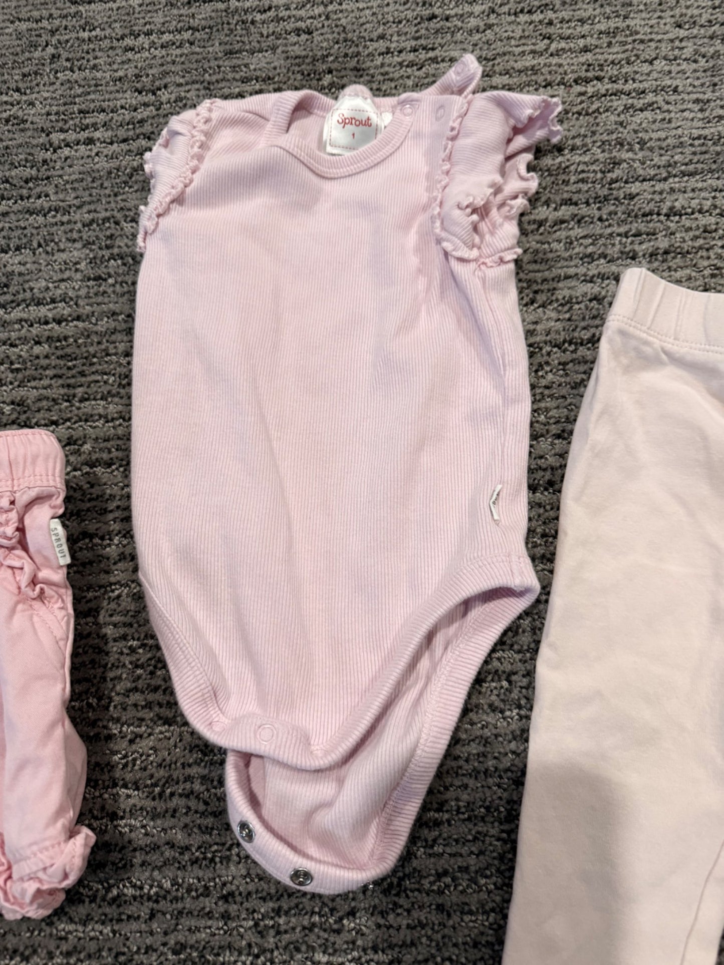 Size 1 pink girls bundle, Kids 12 Month (9-12M)