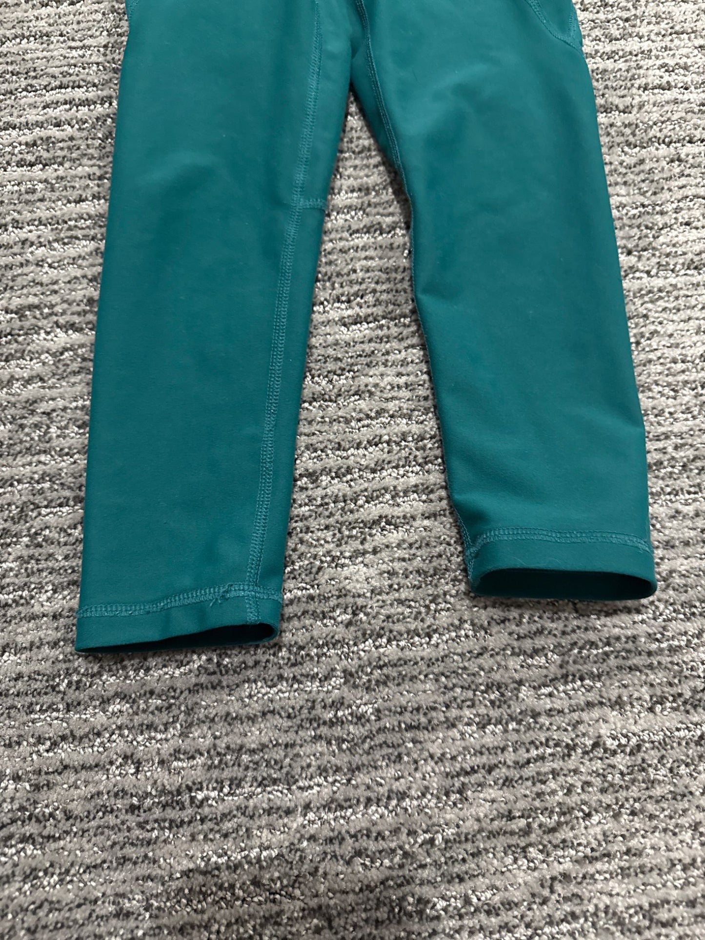 Old navy Active Emerald green pants/leggings, Kids 5/5T