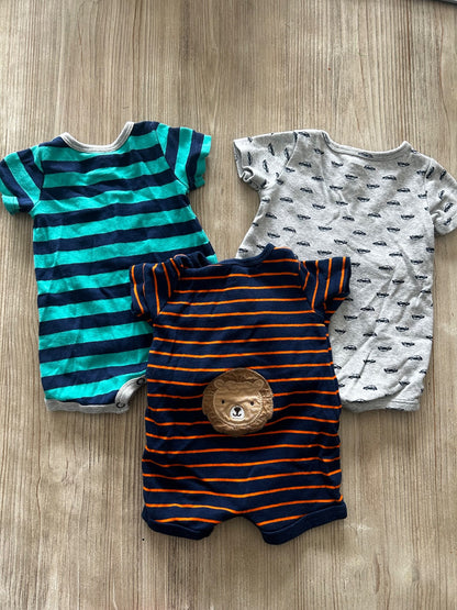 Short onesie bundle , Kids 3 Month (0-3M)
