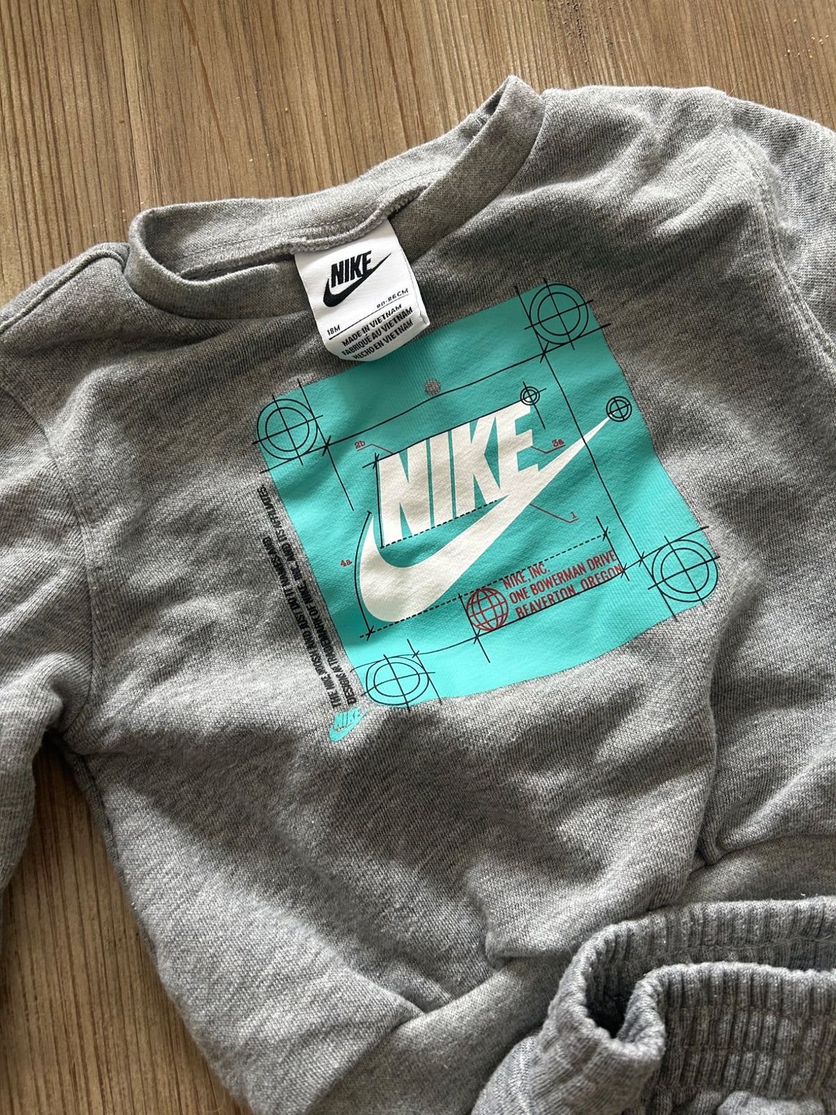 Nike sweatsuit, Kids 18 Month (12-18M)