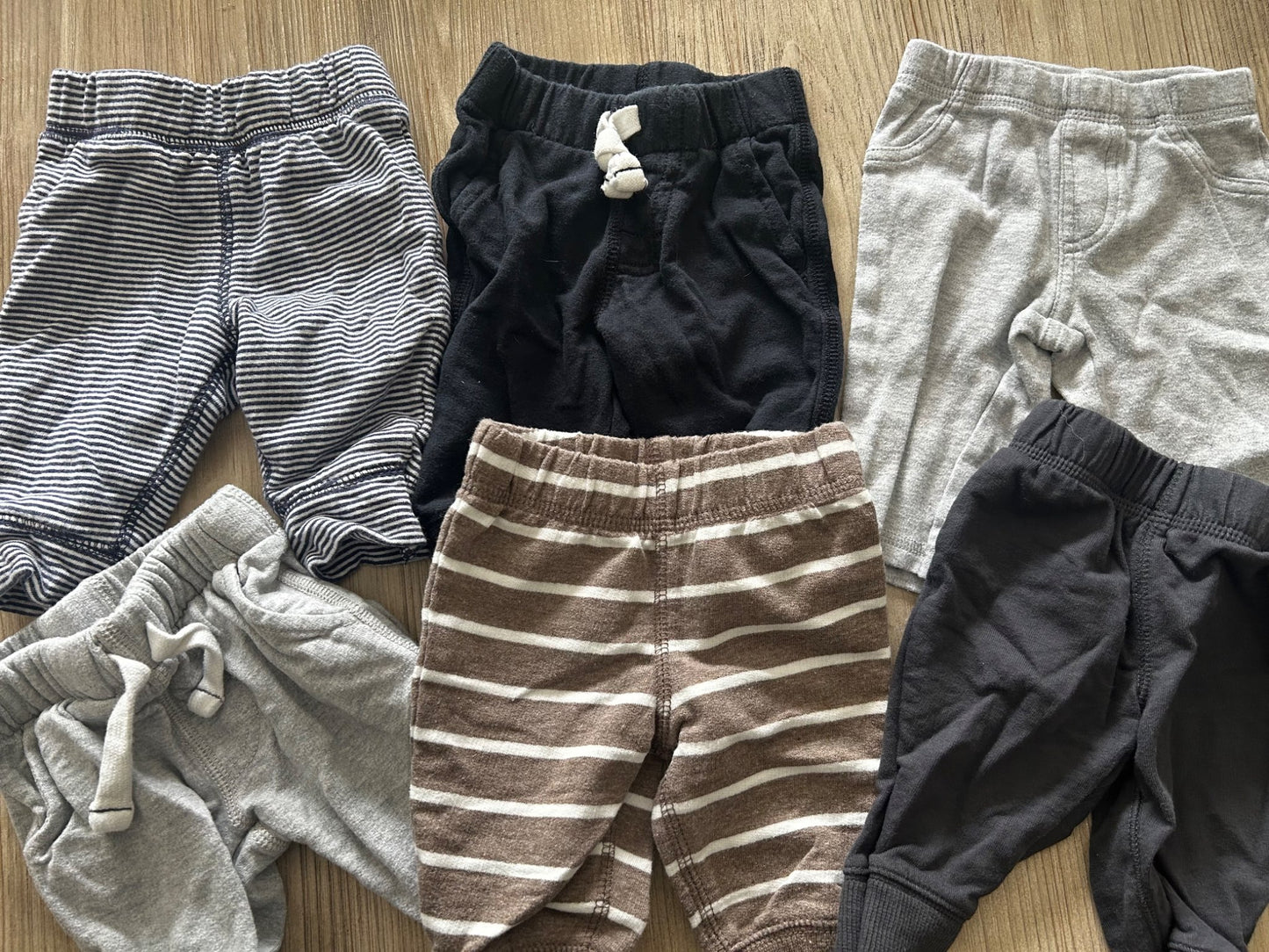 Assorted sweatpants bundle, Kids 3 Month (0-3M)
