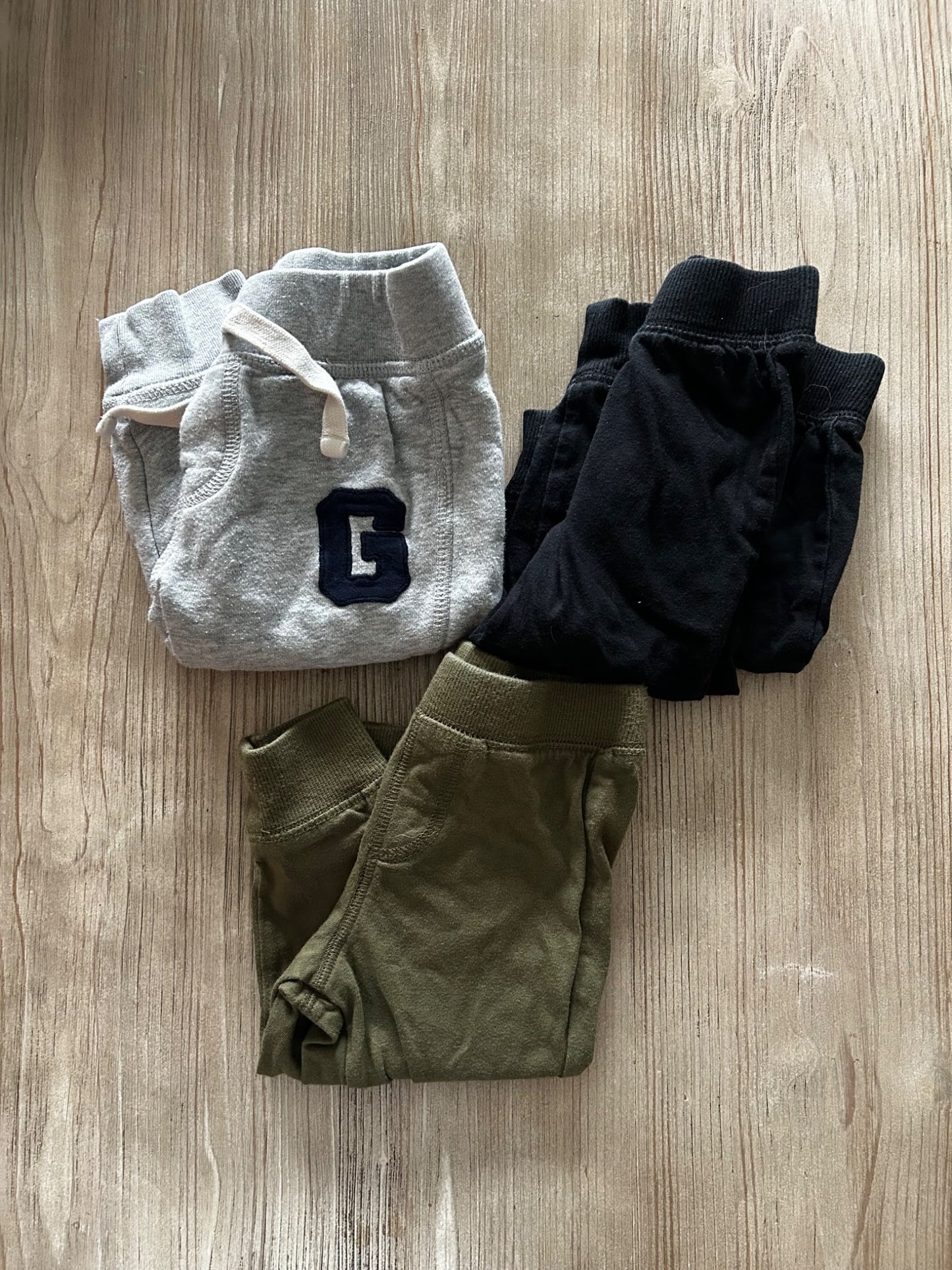 Sweatpants bundle 6-12 months , Kids 12 Month (9-12M)