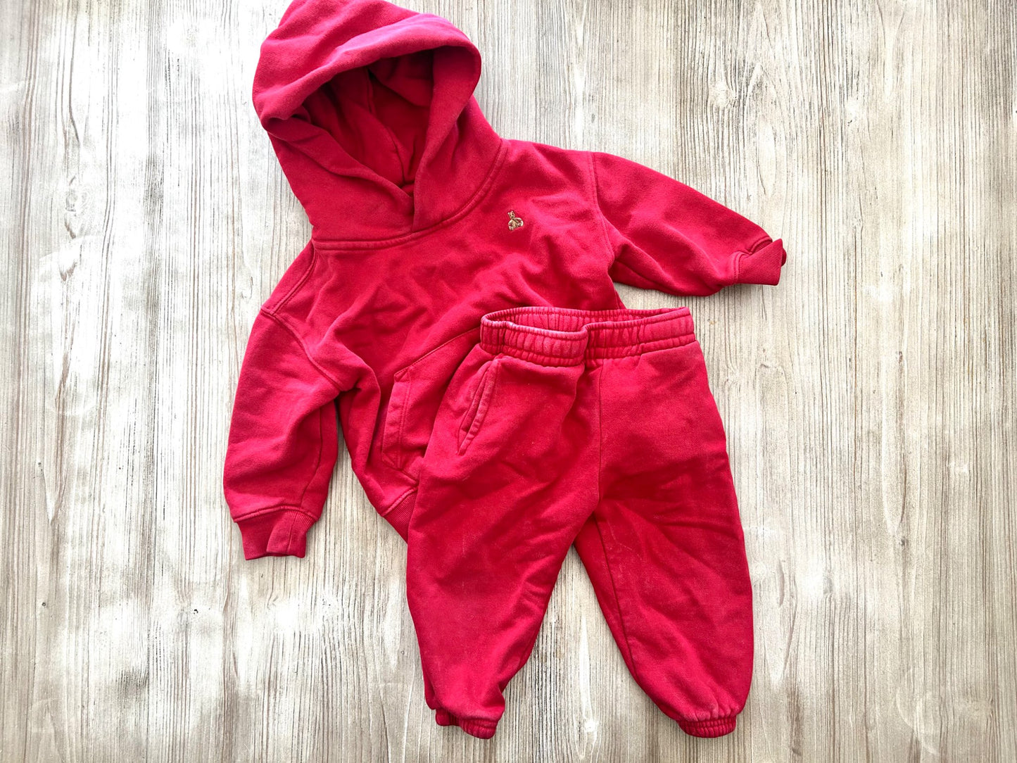 Baby gap red sweatsuit , Kids 24 Month (18-24M)